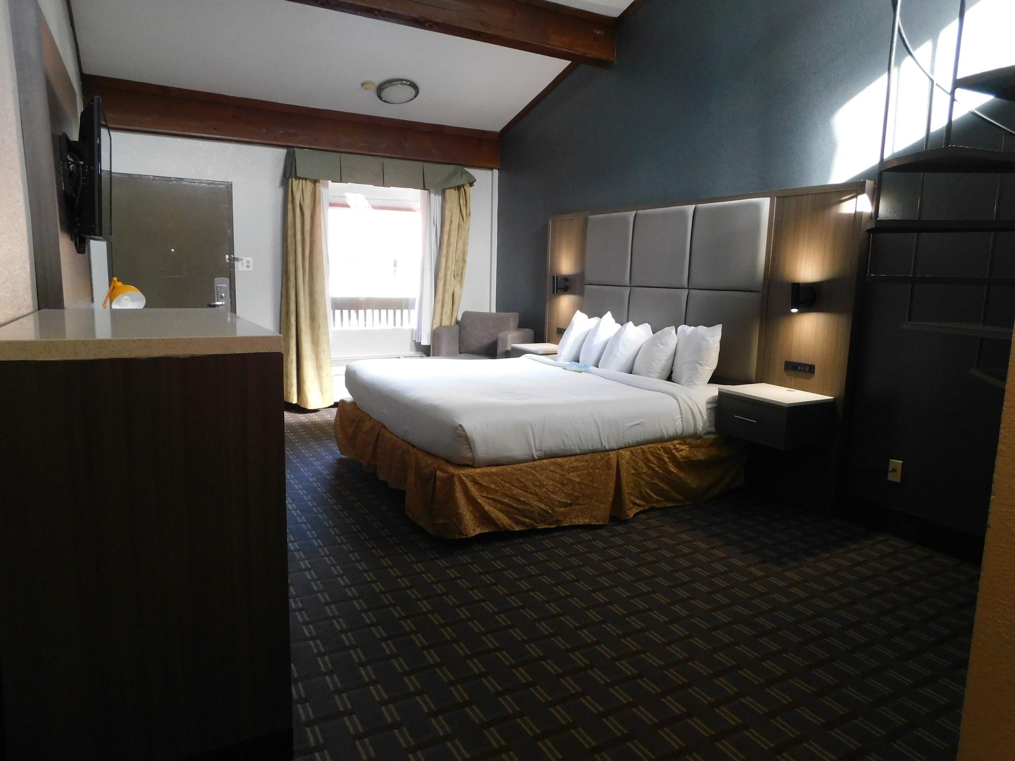Days Inn & Suites By Wyndham Downtown Gatlinburg Parkway Экстерьер фото
